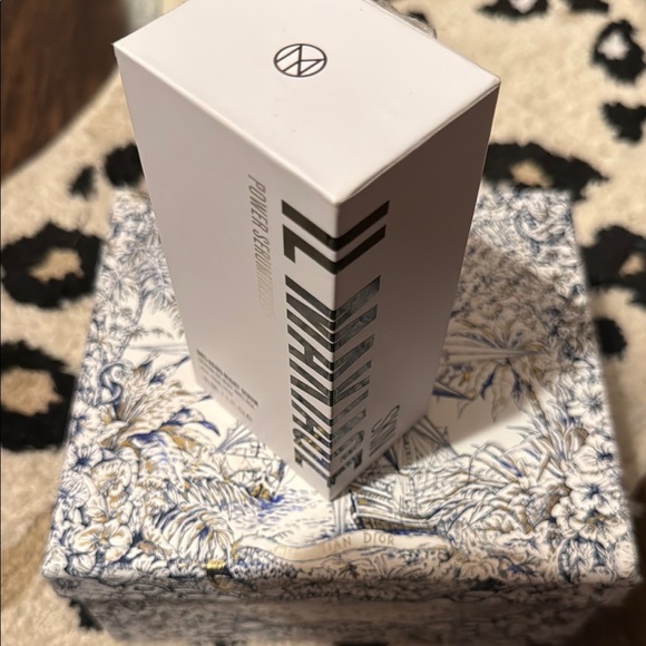 IL MAKIAGE Power Serum Repair - Picture 2 of 5